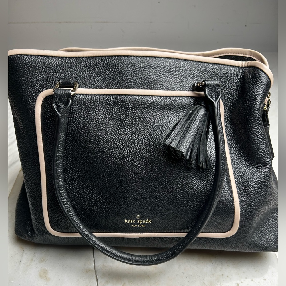 Kate Spade Black Tote “Evangelie Ward Place” - Picture 6 of 15